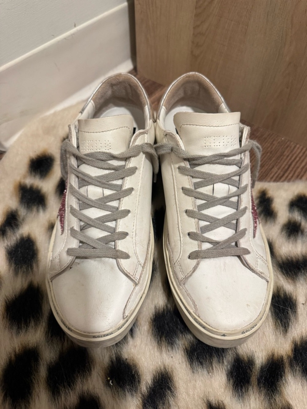 Golden Goose Superstar Sneakers with Pink Glitter Star - Picture 2 of 7